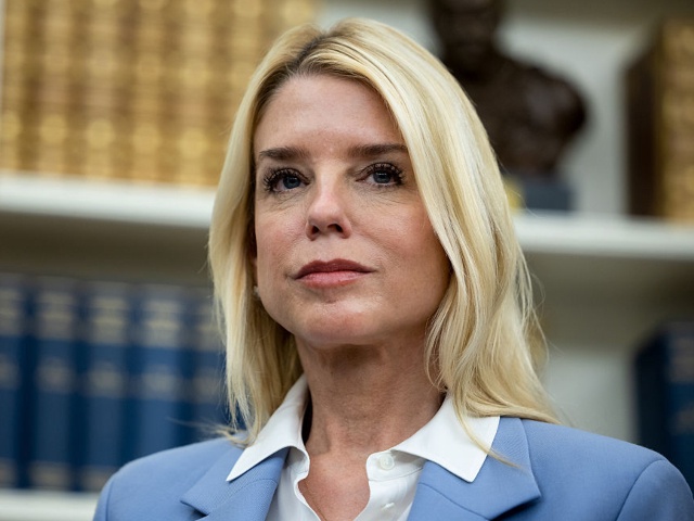 Pam Bondi, US attorney general, during a swearing-in ceremony in the Oval Office of the White House in Washington, DC, US, on Tuesday, May 6, 2025. Steve Witkoff, US special envoy to the Middle East, is pushing for progress on a deal for Hamas to release the remaining hostages before the end of Trump's tour of the Middle East, Israel's Channel 12 reported, a move that would break more than two months of deadlock. Photographer: Francis Chung/Politico/Bloomberg