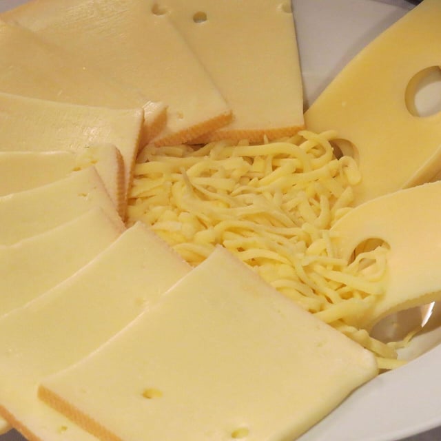 Rückruf bei Aldi Süd: Käse kann "grippeähnliche Symptome" auslösen