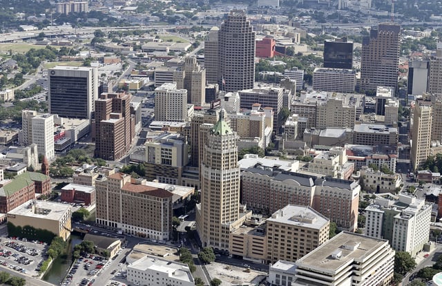 Thousands of buildings in San Antonio are high or very high risk of suffering damage from land subsidence, a team of geoscientists reported. Loss of elevation is a problem in 25 of the nation&#39;s largest cities, they wrote.