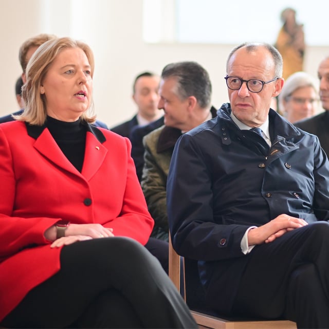 Bärbel Bas (l.) neben Friedrich Merz.
