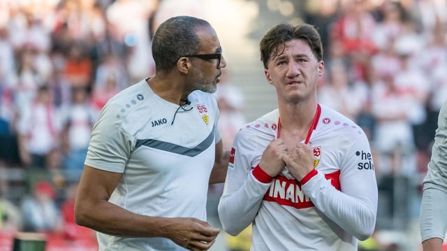Angelo Stiller geht verletzt vom Feld