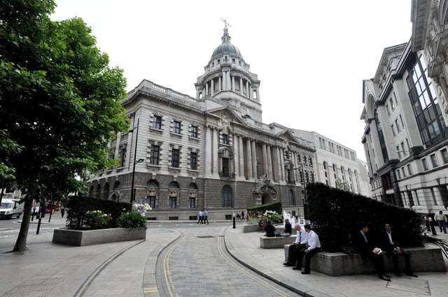 Blick auf das Central Criminal Court, auch Old Bailey genannt (Londoner Strafgericht).