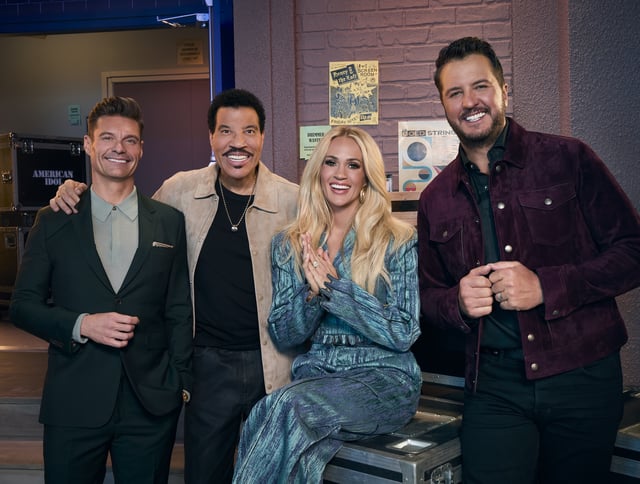 American Idol stars Ryan Seacrest, Lionel Richie, Carrie Underwood, and Luke Bryan.