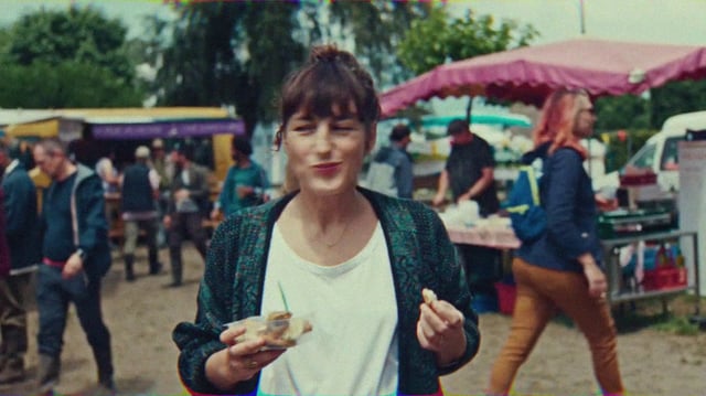 Juliette Armanet bouleverse la Croisette dans Partir un jour