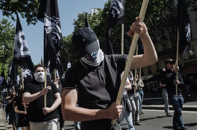 Bruno Retailleau a saisi mardi 13 mai 2025 la justice pour des gestes et symboles repérés lors d’une manifestation qui a rassemblé environ 1000 militants d’ultradroite, samedi 10 mai à Paris.
