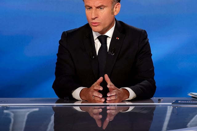 Le président Emmanuel Macron, le 13 mai, sur le plateau de TF1.