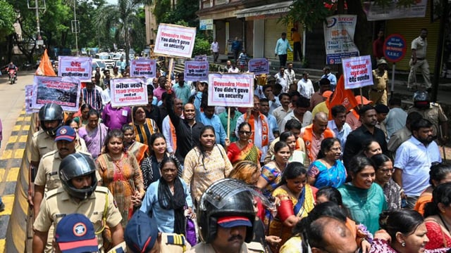 Thane, India. Aug 21, 2024: Workers of the Shiv Sena Party (UBT) held protest against the alleged sexual assault of two four-year-old girls by a cleaning staff member in a Badlapur school in Thane, India, on Wednesday, August 21, 2024. (Photo by Raju Shinde/Hindustan Times)