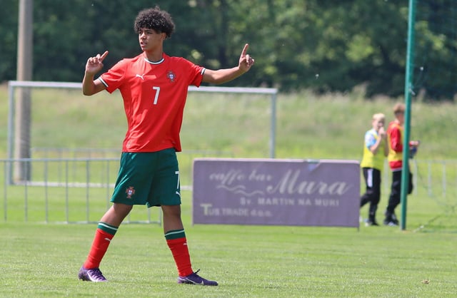 Cristiano Ronaldo Jr. feierte gegen Japan sein Debüt für die U15 der portugiesischen Nationalmannschaft.