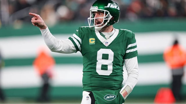 Former New York Jets quarterback Aaron Rodgers