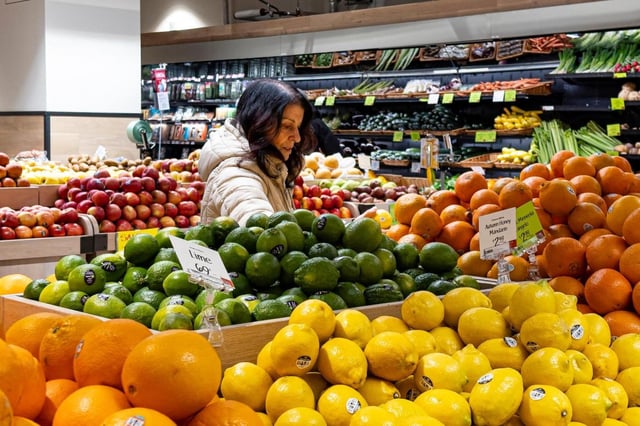 Food prices decreased .1% in April, while general costs for energy rose .7%. Prices for all items but food and energy increased .2%, according to the U.S. Bureau of Labor Statistics. Between April 2024 and last month, costs for all items rose 2.3%, the bureau reported. (PETER K. AFRIYIE/AP FILE)