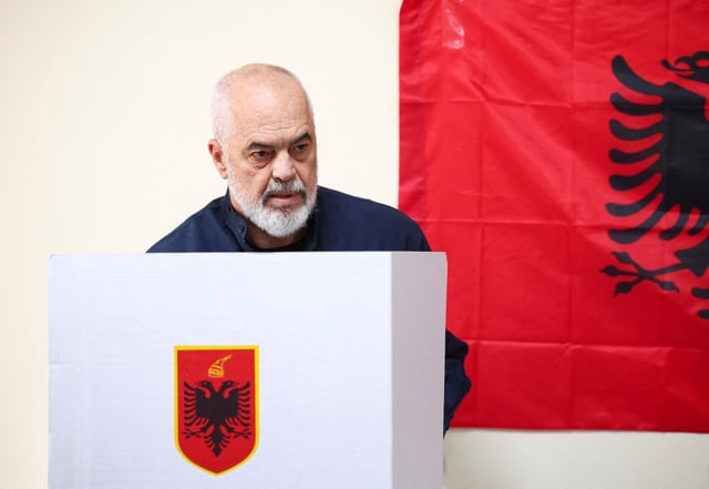 Le Premier ministre socialiste sortant Edi Rama a remporté un quatrième mandat inédit à la tête de l’Albanie, selon les résultats officiels publiés ce mardi à minuit.