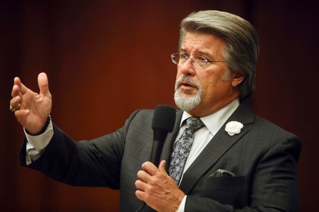 Then-Sen. Gary Farmer, D-Lighthouse Point, asks a procedural question about a bill on the floor of the Senate on April 19, 2022, at the Capitol in Tallahassee, Fla. (AP Photo/Phil Sears)