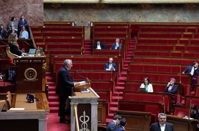 Le texte a été approuvé par 97 voix pour contre 4.