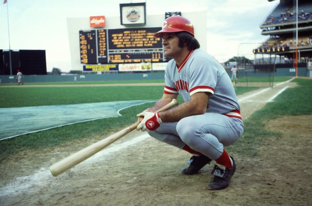Pete Rose, of the Cincinatti Reds, crouches on the field before a game at Shea Stadium in Flushing Meadows-Corona Park, Queens, New York, New York, July 24, 1978. The game, against the New York Mets, resulted in Rose increasing his hitting streak to 37 consecutive games (the streak eventually lasted 44 games).