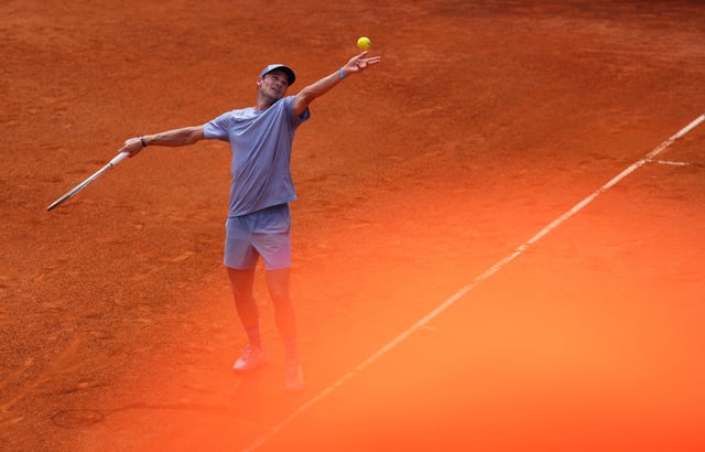 Tennis - Italian Open - Foro Italico, Rome, Italy - May 15, 2025 Tommy Paul of the U.S. in action during his quarter final match against Poland's Hubert Hurkacz REUTERS/Aleksandra Szmigiel