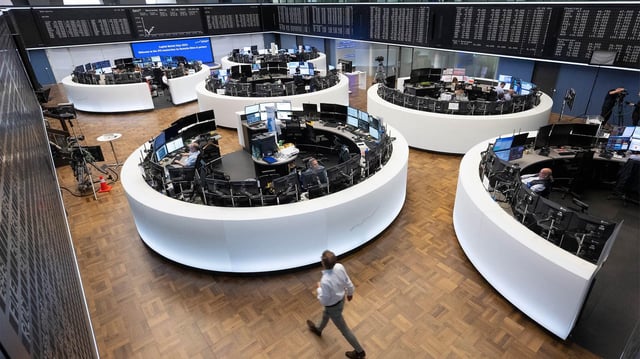 Blick auf den Börsensaal in Frankfurt