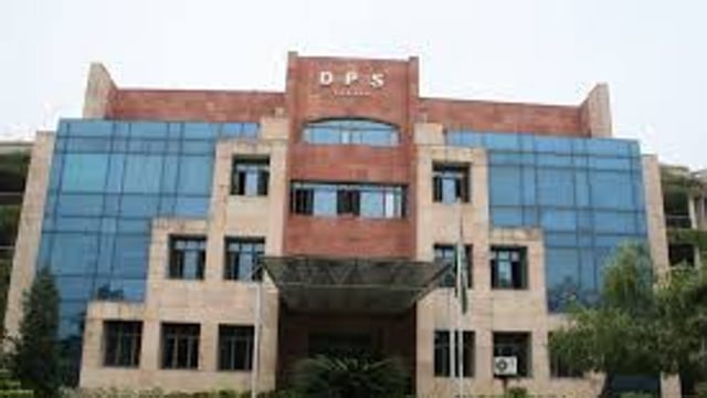 The 32 students have been removed from the school’s WhatsApp groups. (DPS Dwarka)