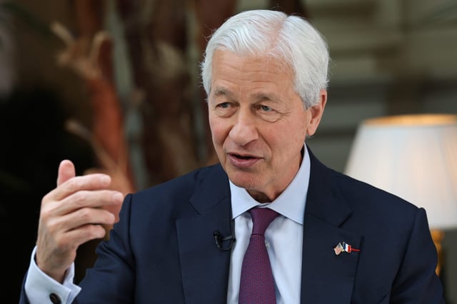 Jamie Dimon, chief executive officer of JPMorgan Chase, remains bullish on America
