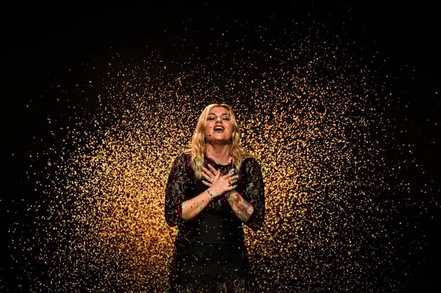 Louane lors de la répétition de la demi-finale de l'Eurovision 2025, à Bâle en Suisse, le 14 mai 2025.