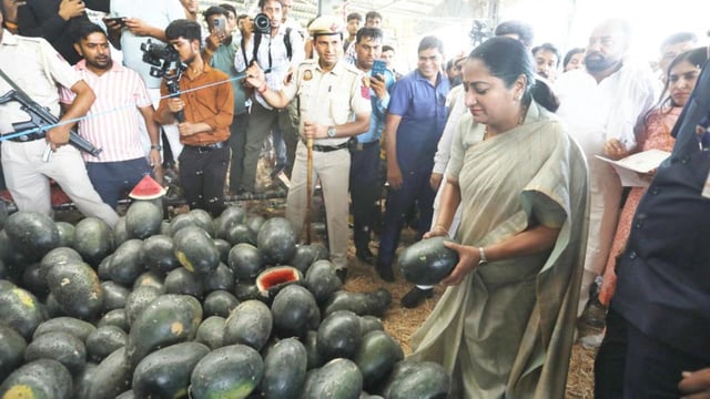 Delhi chief minister Rekha Gupta at Azadpur Mandi on Friday. (Vipin Kumar/HT Photo)