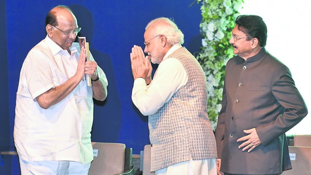 Shiv Sena (UBT) MP Sanjay Raut claimed NCP (SP) chief Sharad Pawar had opposed the arrest of then Gujarat CM Narendra Modi during the UPA regime, arguing that action against a democratically elected leader would be inappropriate. (HT Photo)