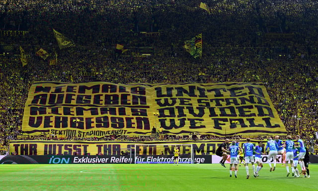 Soccer Football - Bundesliga - Borussia Dortmund v Holstein Kiel - Signal Iduna Park, Dortmund, Germany - May 17, 2025 Borussia Dortmund fans display a tifo inside the stadium before the match REUTERS/Annegret Hilse