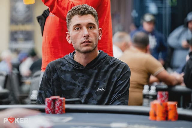 Dan Sepiol turned his first bracelet into a final table finish at the TOC. 