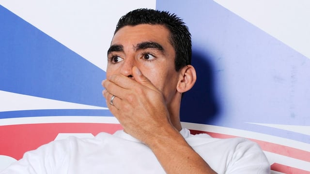 Ex-Bayern-Star Lúcio scheint wenige Tage nach seinem Brandunfall auf dem Weg der Besserung