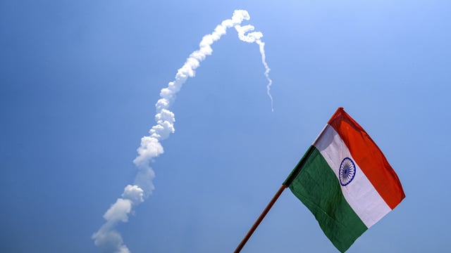 A YouTube video praising India's space programme has become the unlikely target of the internet's wrath
