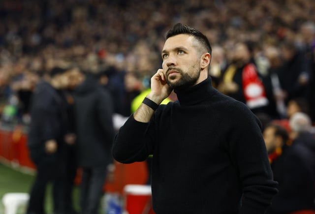 Soccer Football - Europa League - Ajax Amsterdam v Galatasaray - Johan Cruijff Arena, Amsterdam, Netherlands - January 30, 2025 Ajax Amsterdam coach Francesco Farioli reacts during the match REUTERS/Piroschka Van De Wouw/File Photo