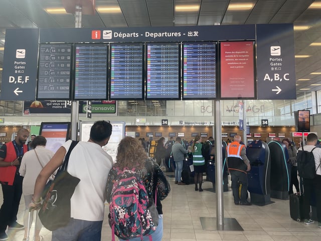 Le hall du Terminal 3 à l’aéroport d’Orly, ce matin du 19 mai.