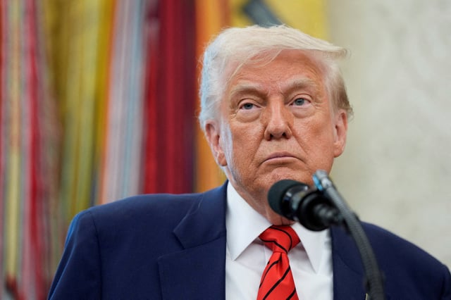U.S. President Donald Trump speaks during a swearing-in ceremony of Special Envoy Steve Witkoff in the Oval Office at the White House in Washington, D.C., U.S., May 6, 2025. REUTERS/Kent Nishimura/File Photo