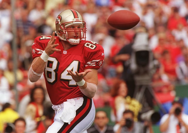 49ers tight end Brent Jones, a three-time Super Bowl champion, eyes what would be his final NFL touchdown reception, against the New Orleans Saints on Sept. 14, 1997, at Candlestick Park.