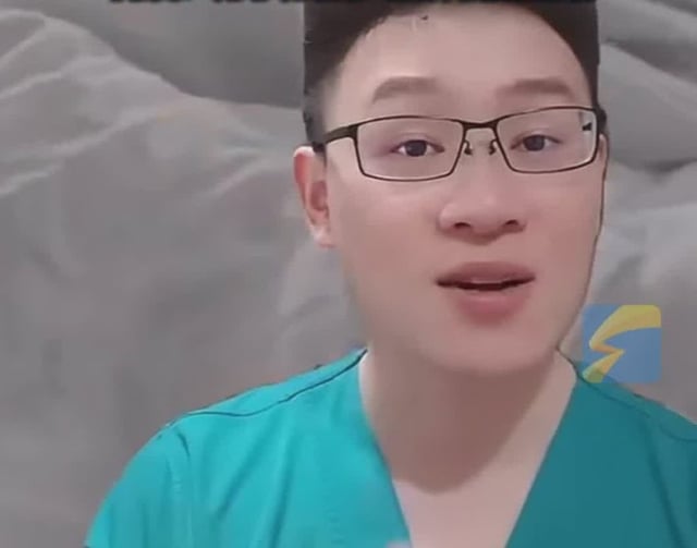 Gynaecologist He Zhenye offers advice on women’s health on social media, where he has more than 133,000 followers. Photo: 163.com