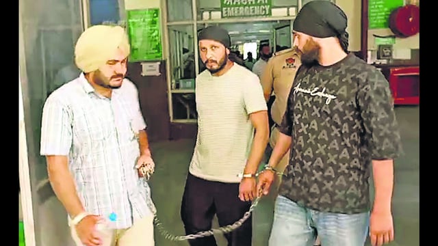 The two army personnel arrested on drug peddling charges by the Ludhiana rural police on Monday. (HT Photo)