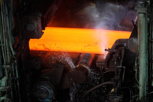 A view of the production line at a hot rolling plant during a government-organised media tour to Baoshan Iron & Steel Co., Ltd. (Baosteel), a subsidiary of China Baowu Steel Group, in Shanghai, China September 16, 2022. REUTERS/Aly Song/File Photo