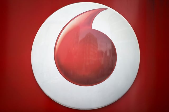 In Deutschland lief es für den britischen Telekommunikationskonzern Vodafone zuletzt nicht rund: Insbesondere das im Sommer weggefallene Nebenkostenprivileg bescherte ihm deutliche Einbußen.