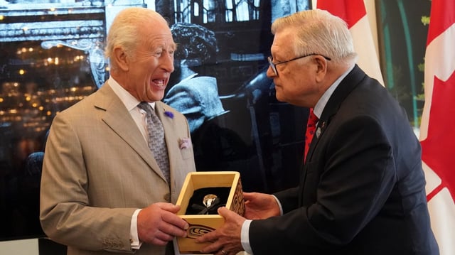 Charles was presented with a key to Canada House by Ralph Goodale, the high commissioner for Canada