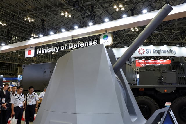 A mock model of a railgun is displayed during the Defence Security Equipment International (DSEI) Japan at Makuhari Messe in Chiba, east of Tokyo, Japan May 21, 2025. REUTERS/Kim Kyung-Hoon