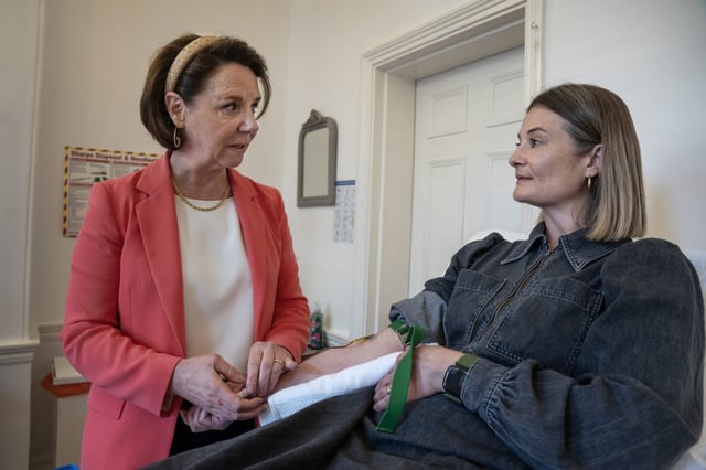 Sophie Morris has a blood sample taken at the VIAVI clinic in London (Photo: Tom Pilston)