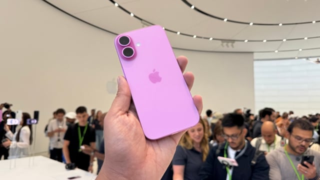 iPhone 16