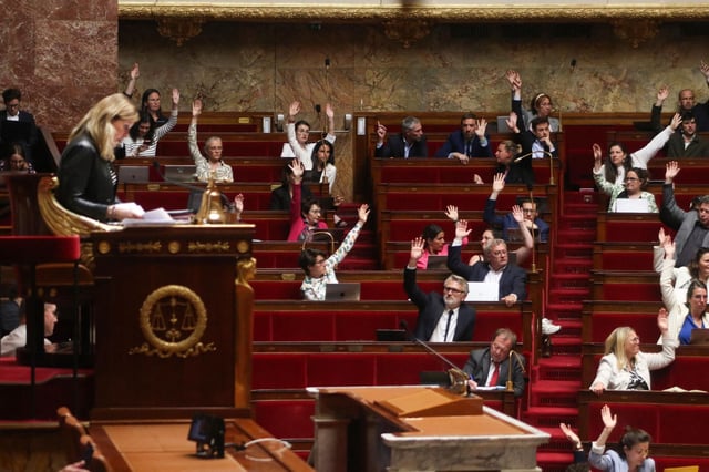 Débat à l’Assemblée nationale sur les propositions de loi sur la fin de vie, le 19 mai 2025. Pour comprendre les enjeux de ces textes, La Croix invite ses lecteurs à poser leurs questions, auxquelles la rédaction répond ici en direct jeudi 22 mai à partir de 15 heures.
