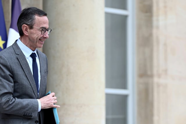 Le ministre de l'Intérieur Bruno Retailleau à la sortie de l'Elysée, le 15 mai 2025 à Paris