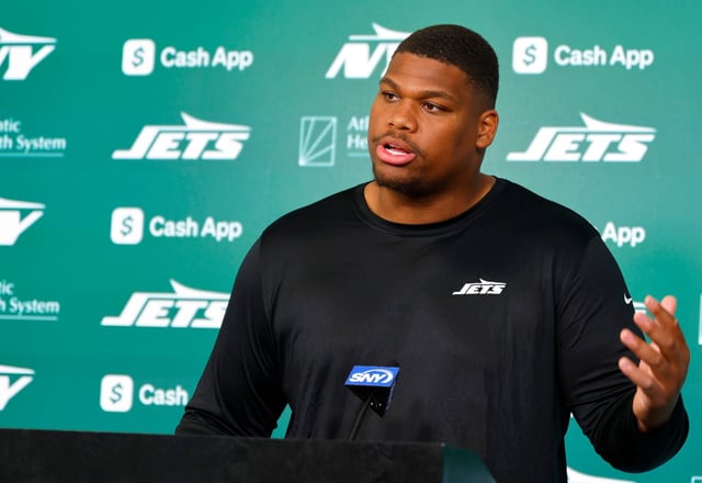 New York Jets defensive tackle Quinnen Williams answers questions during a news conference following NFL football practice, Wednesday, May 21, 2025, in Florham Park, N.J. (AP Photo/Noah K. Murray)
