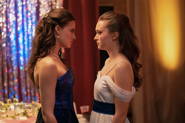 Fina Strazza as Tiffany Falconer and India Fowler as Lori Granger in "Fear Street: Prom Queen."