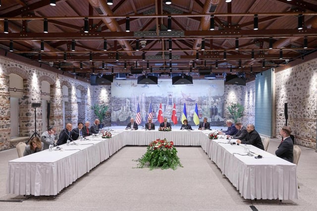 Turkish Foreign Ministry, Ukrainian, American and Russian delegates meet for Ukraine- Russia peace talks at the office of Turkish President in Dolmabahce Palace on May 16, 2025 in Istanbul, Turkey. Under pressure from the United States to negotiate with Russia, President Volodymyr Zelenskyy had challenged Russian President Vladimir Putin to meet him in… (Arda Kucukkaya/Getty Images Europe/TNS)