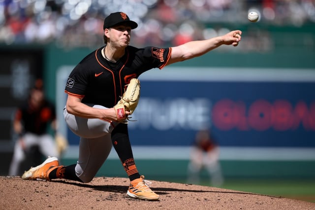 San Francisco Giants starting pitcher Kyle Harrison throws during the inning of a baseball game against the Washington Nationals, Saturday, May 24, 2025, in Washington. (AP Photo/Nick Wass)