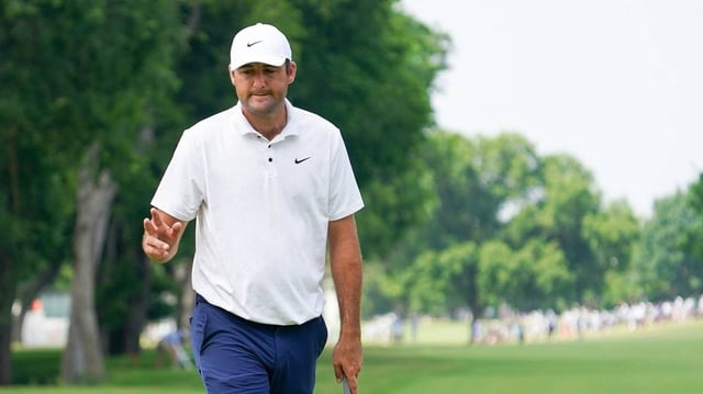 Scottie Scheffler is tied for seventh after shooting a 6-under-par 64 in the third round of the Charles Schwab Challenge golf tournament on Saturday.