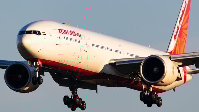 The analysis took into account all scheduled and chartered departures from UK airports by airlines operating more than 2,500 of these flights last year 