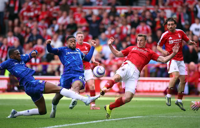 Soccer Football - Premier League - Nottingham Forest v Chelsea - The City Ground, Nottingham, Britain - May 25, 2025 Nottingham Forest's Chris Wood in action with Chelsea's Tosin Adarabioyo and Chelsea's Reece James Action Images via Reuters/Ed Sykes